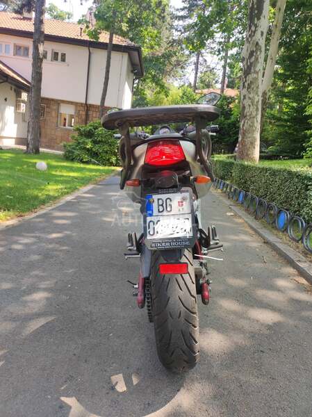 Kawasaki er 6n