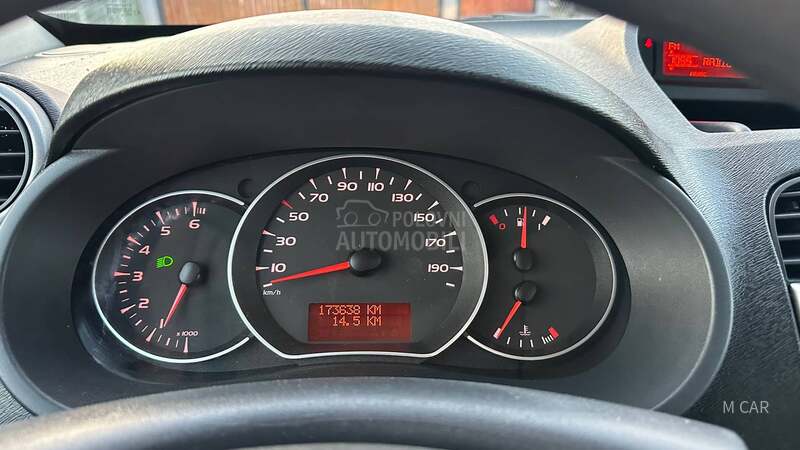 Renault Kangoo B A S DOBAR