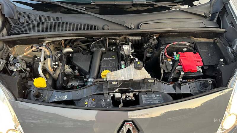 Renault Kangoo B A S DOBAR