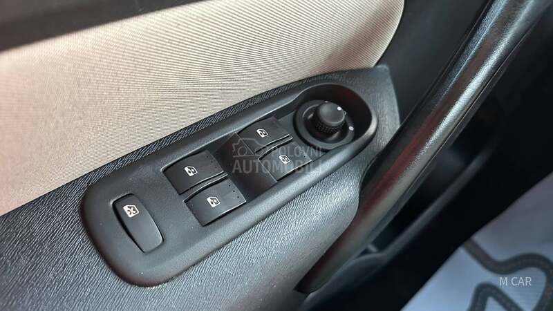 Renault Kangoo B A S DOBAR