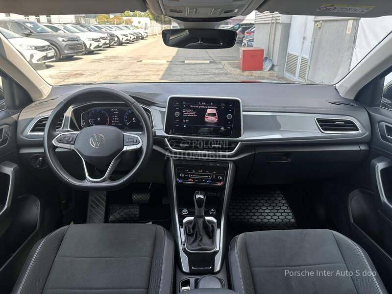 Volkswagen T-Roc 32271