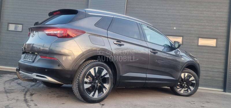 Opel Grandland X 1.5CDTI INNOVATION