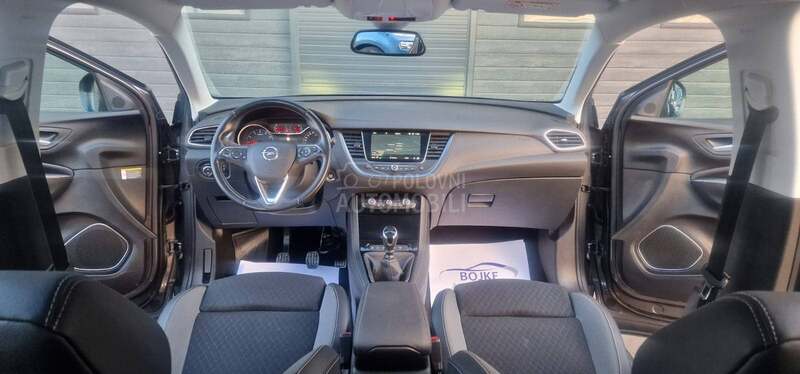 Opel Grandland X 1.5CDTI INNOVATION