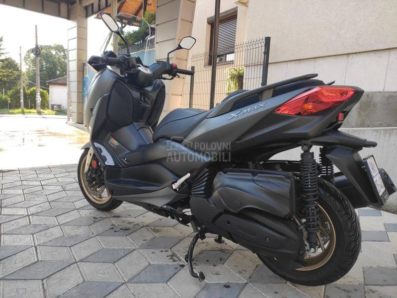Yamaha XMAX Tech MAX