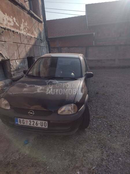 Opel Corsa B 1.2 16v