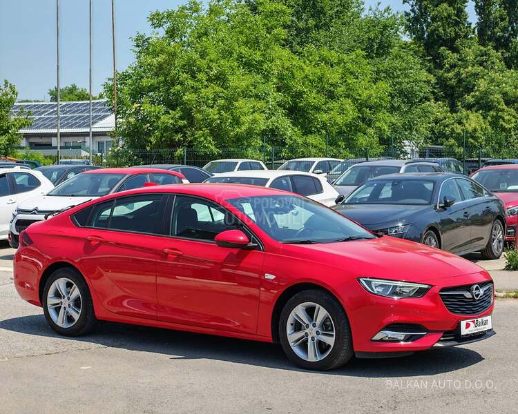 Opel Insignia 1.6CDTI/NAV/LED/KAM