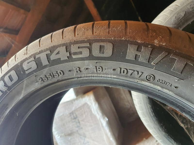 Starmaxx 255/50 R19 Letnja