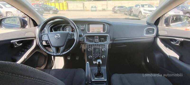 Volvo V40 2.0 D2