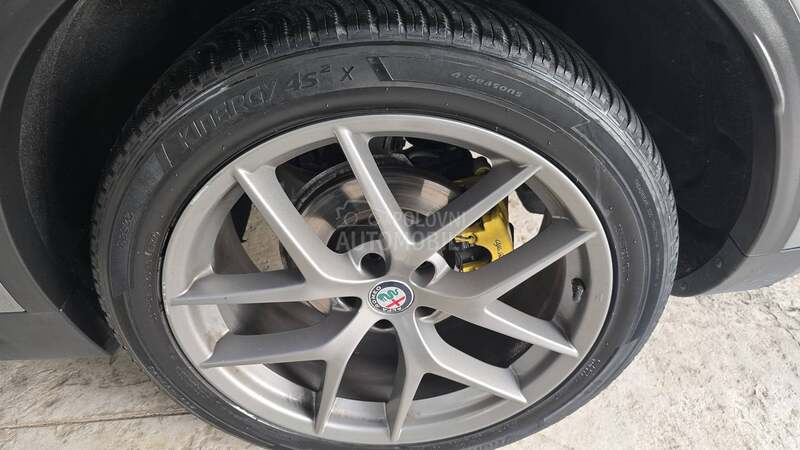 Alfa Romeo Stelvio 2.2 Nov
