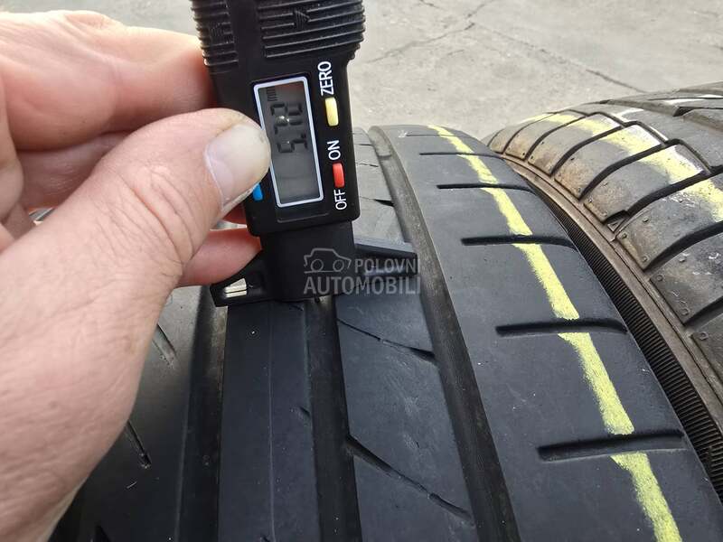 Dunlop 215/45 R18 Letnja