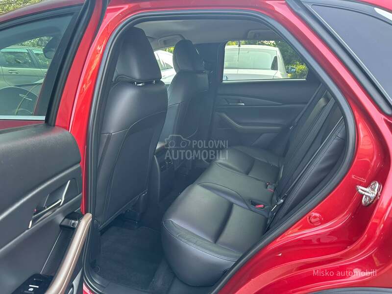 Mazda CX-30 2.0 i Hybrid Kam 360