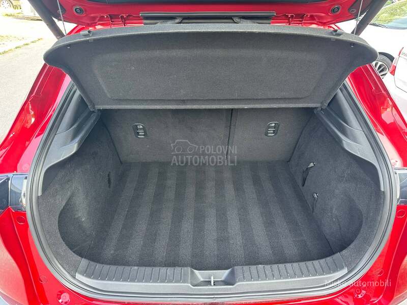 Mazda CX-30 2.0 i Hybrid Kam 360