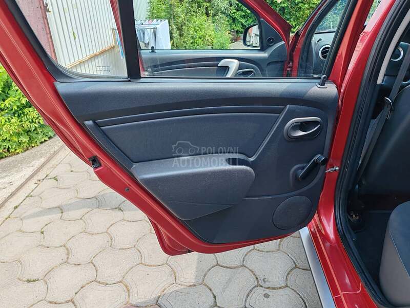 Dacia Stepway 1.6