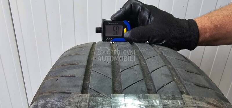 Bridgestone 235/55 R17 Letnja