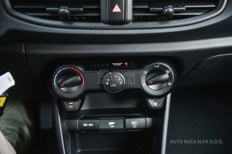 Kia Picanto 1.0 EX ACTIVE MT