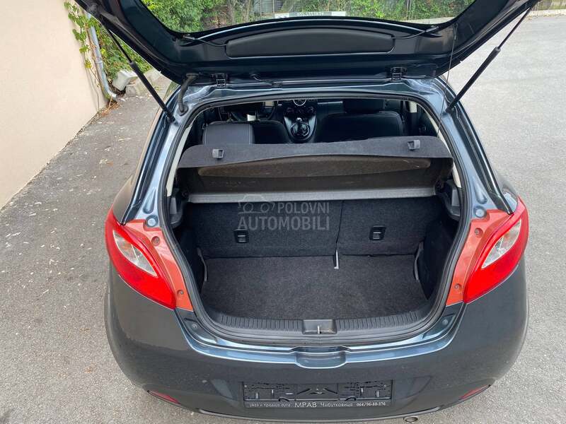 Mazda 2 Svajcarska