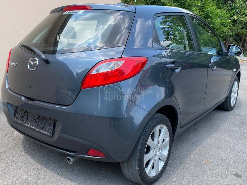 Mazda 2 Svajcarska