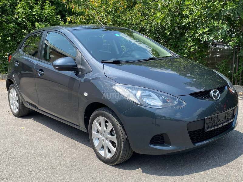 Mazda 2 Svajcarska