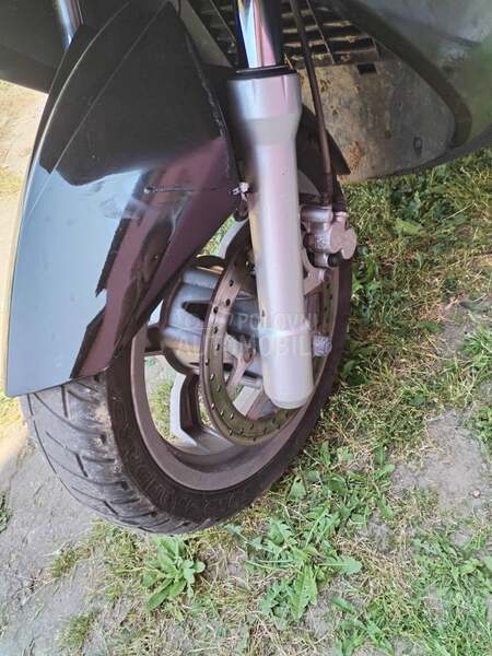 Peugeot Satelis 125