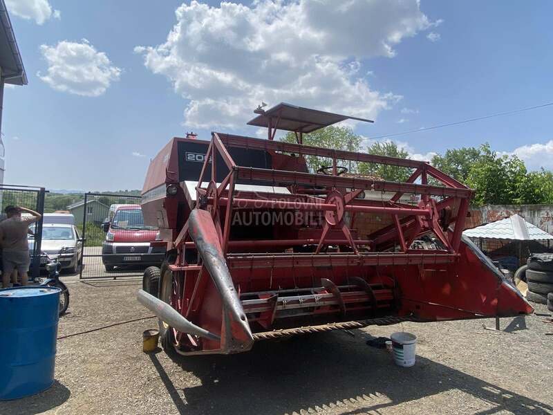 Massey Ferguson 206