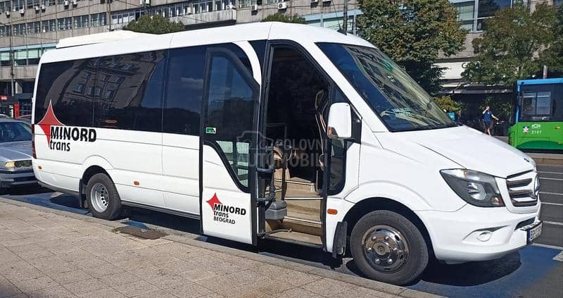 Mercedes Benz Sprinter 516