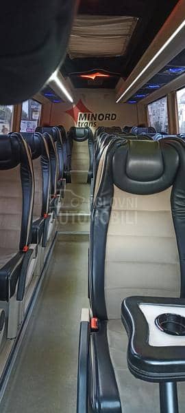 Mercedes Benz Sprinter 516