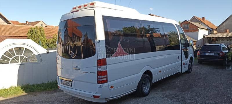 Mercedes Benz Sprinter 516