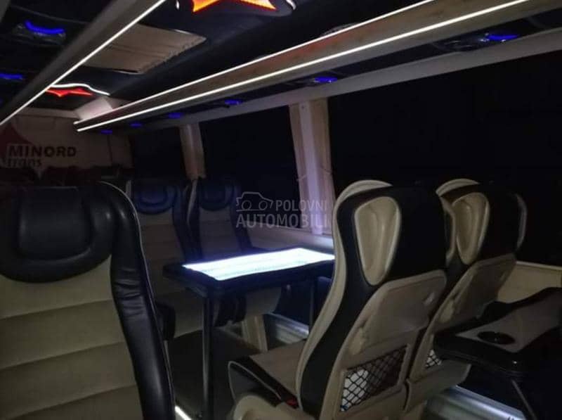 Mercedes Benz Sprinter 516