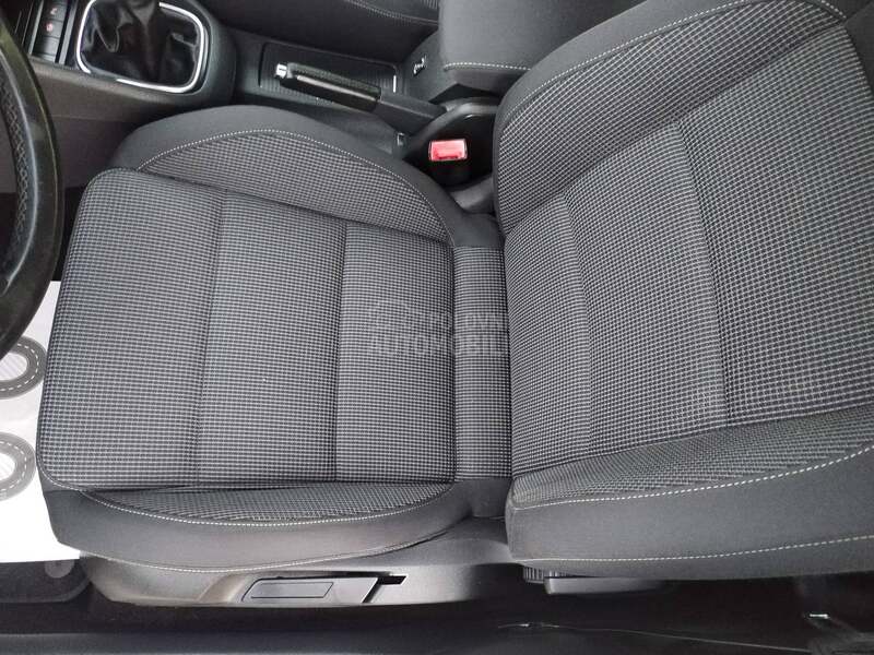 Volkswagen Golf 6 1.2 TSI REZERVISAN