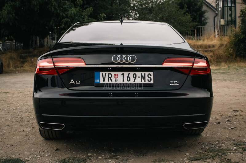 Audi A8 