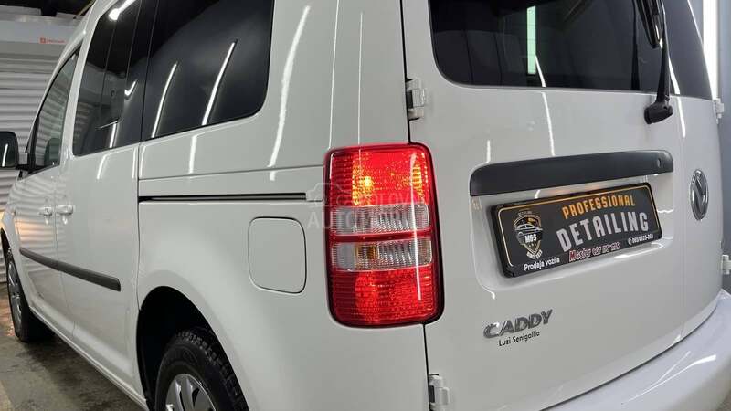Volkswagen Caddy 1.6d DSG/V.SER