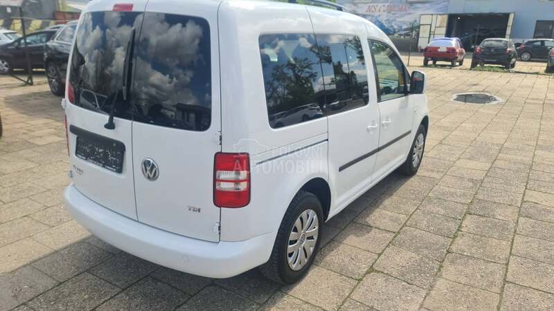 Volkswagen Caddy 1.6d DSG/V.SER