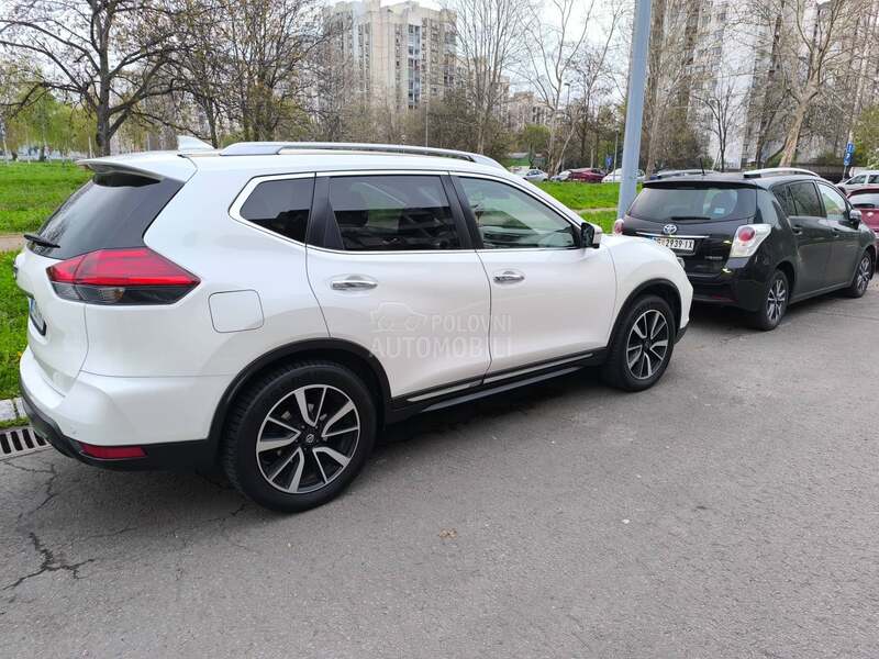 Nissan X-Trail 1.6
