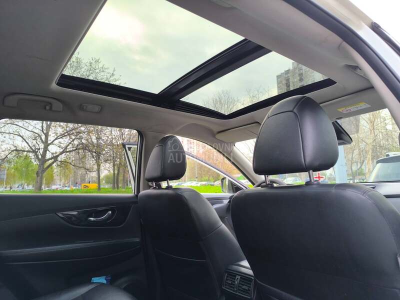 Nissan X-Trail 1.6