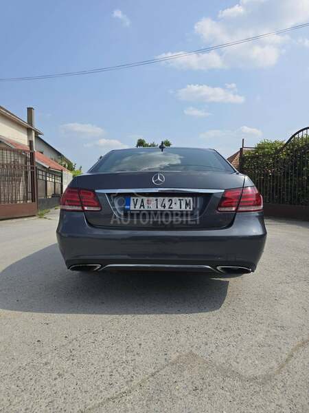Mercedes Benz E 220 