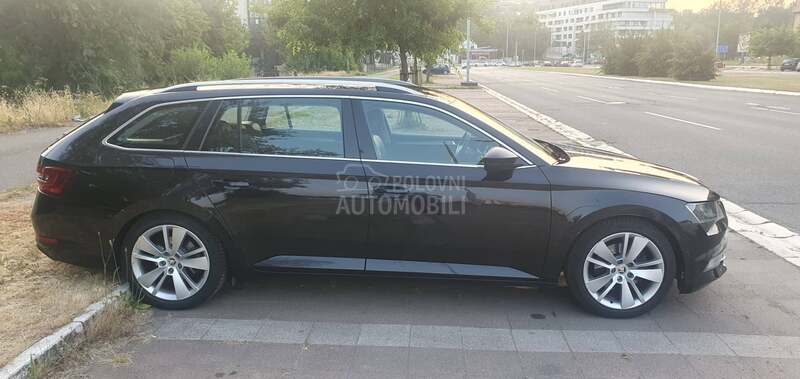 Škoda Superb 2.0 TDI DSG 4x4