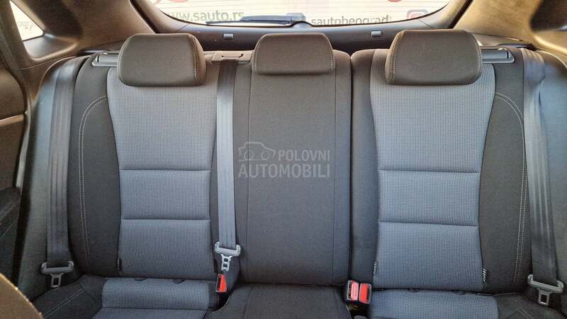 Hyundai i30 KREDlTl/SWlSS