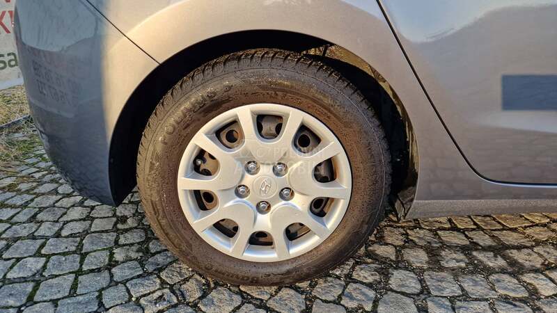 Hyundai i30 KREDlTl/SWlSS