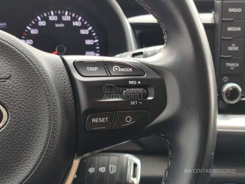 Kia Stonic 1.4 MPI URBAN M/T