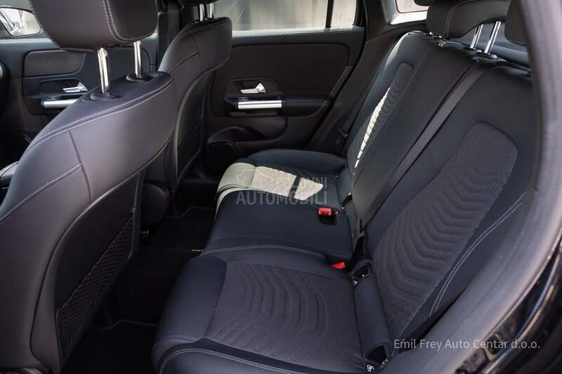 Mercedes Benz GLA 200 d 4MATIC