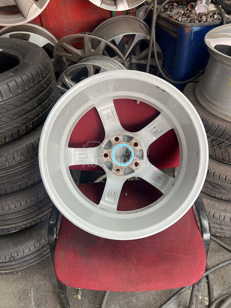 Aluminijumske felne  17" 5 x 114.3