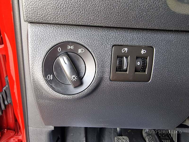 Volkswagen Caddy Maxi 1.4 TGI s ervisiran