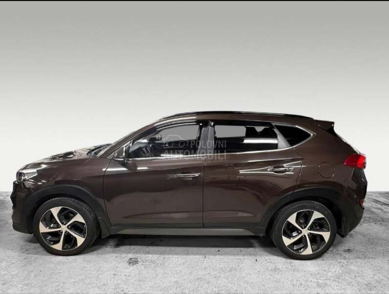 Hyundai Tucson 1,7 crdi UltimateSun