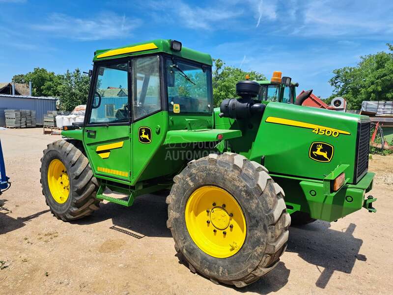 John Deere 4500