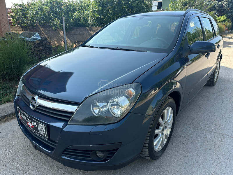 Opel Astra H 1.7 CDTi ISUZU