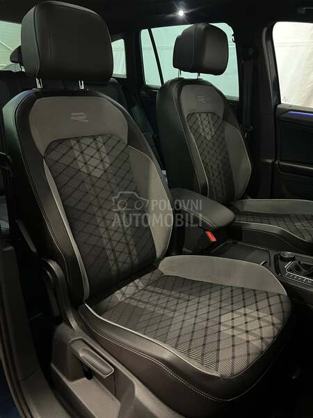 Volkswagen Tiguan 2.0D R-LINE