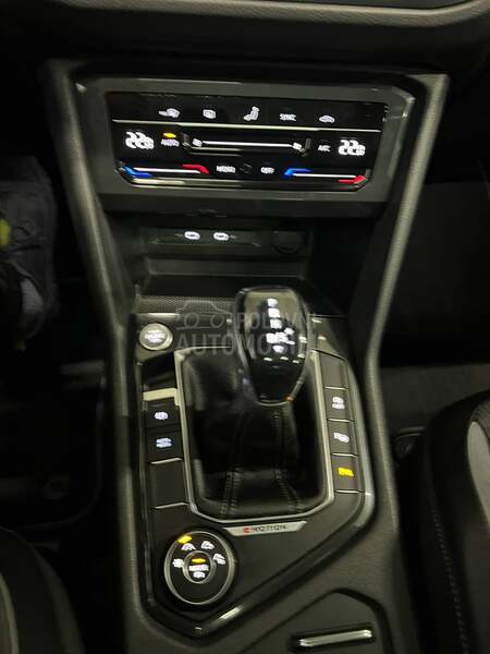 Volkswagen Tiguan 2.0D R-LINE