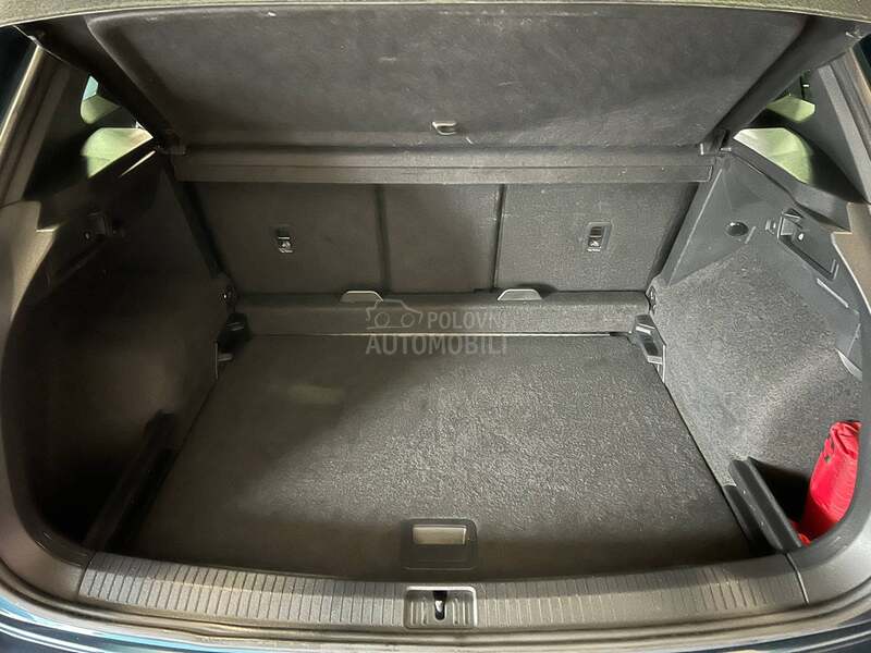 Volkswagen Tiguan 2.0D R-LINE