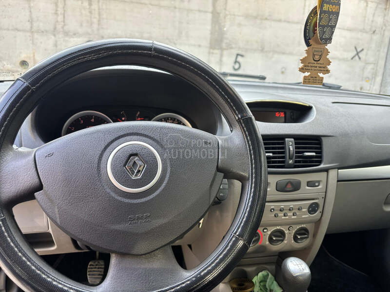 Renault Thalia 