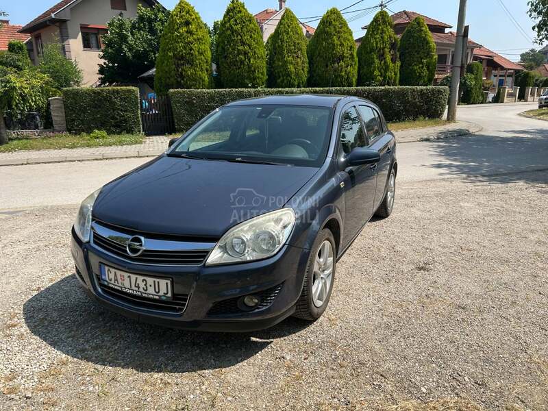 Opel Astra H 1.4 TNG